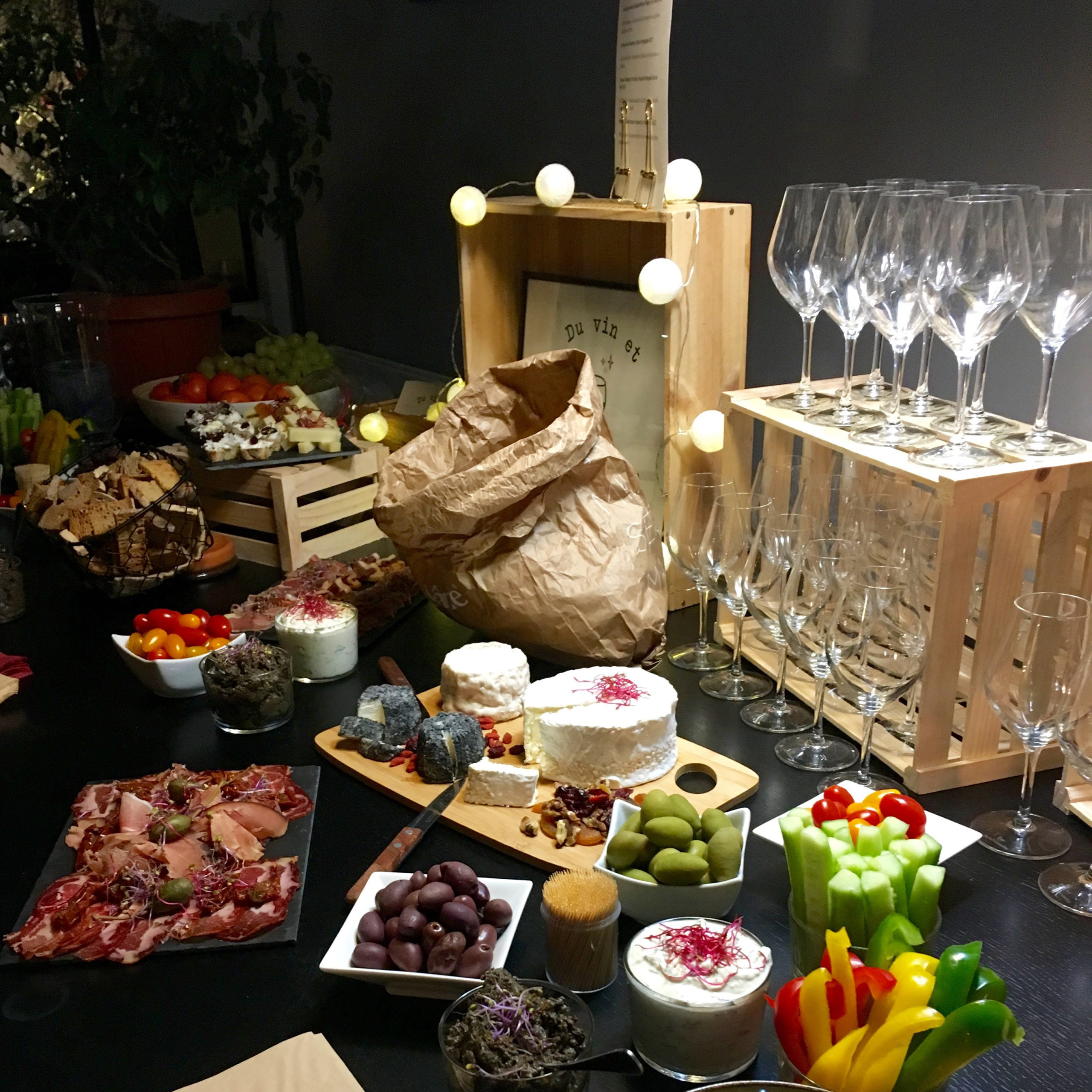 Du vin et des paillettes - Buffet à domicile