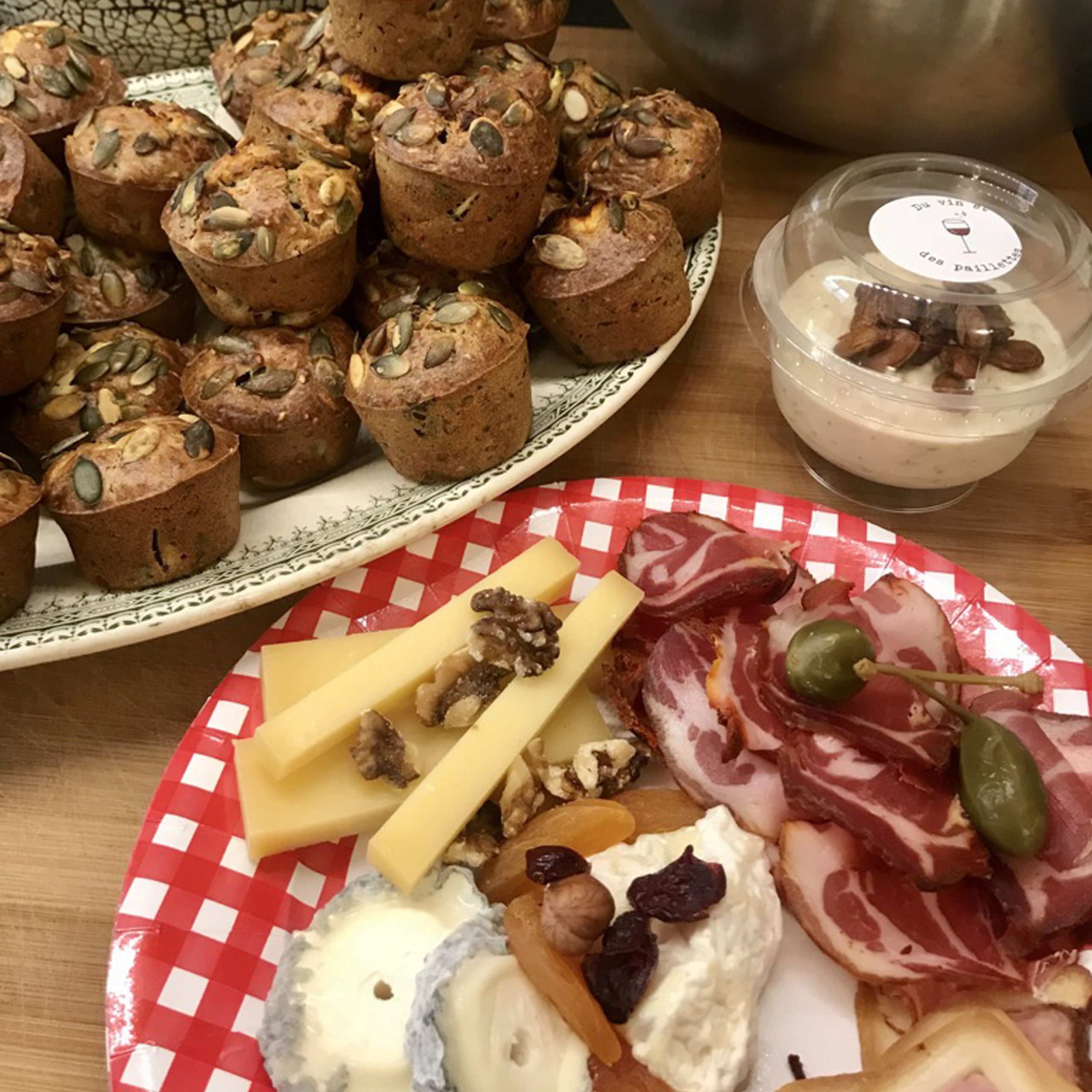 Du vin et des paillettes - Panier apéritif Panier apéro à domicile